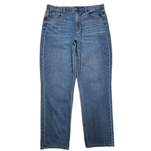 {AE American Eagle} "Mom Jean" Cheeky Tapered Straight Leg Denim Jeans
